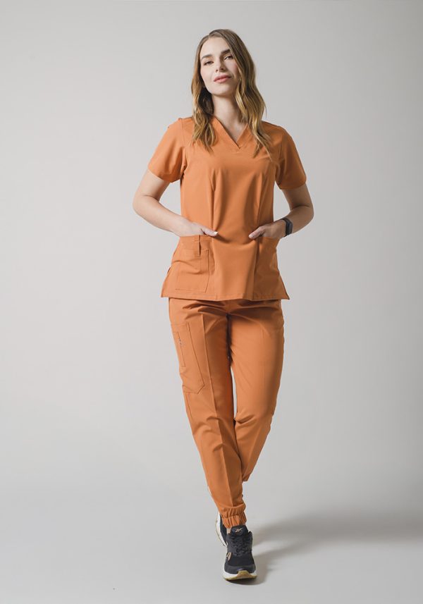 JOGGER REPELENTE 2085 TERRACOTA